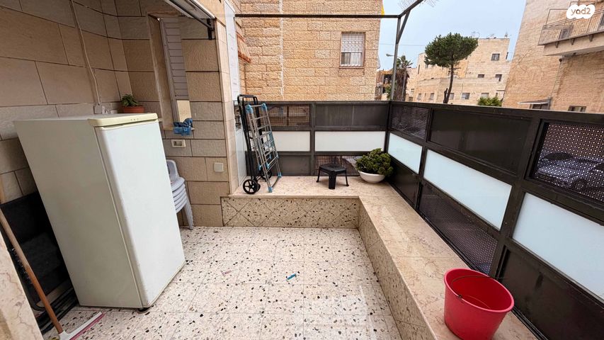 דירה, קהילות שו"ם, רמות, ירושלים