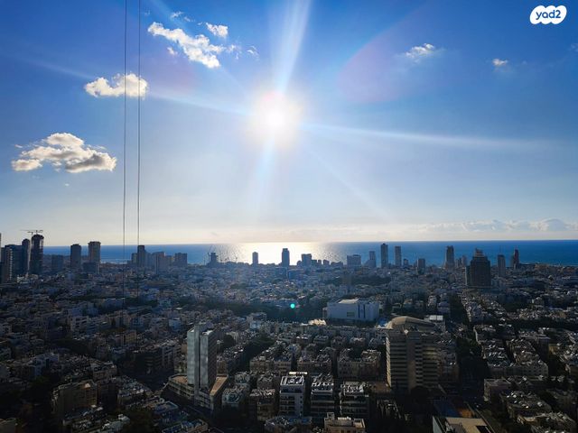 גני שרונה, קרית הממשלה