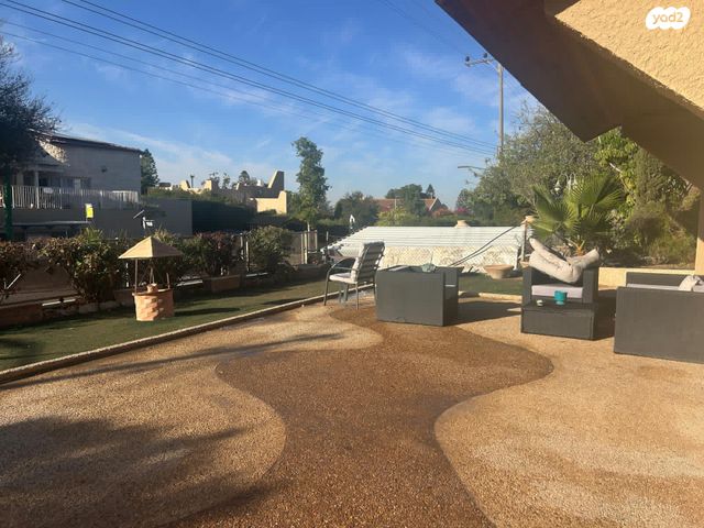 בית פרטי/ קוטג', מיתר / כרמית