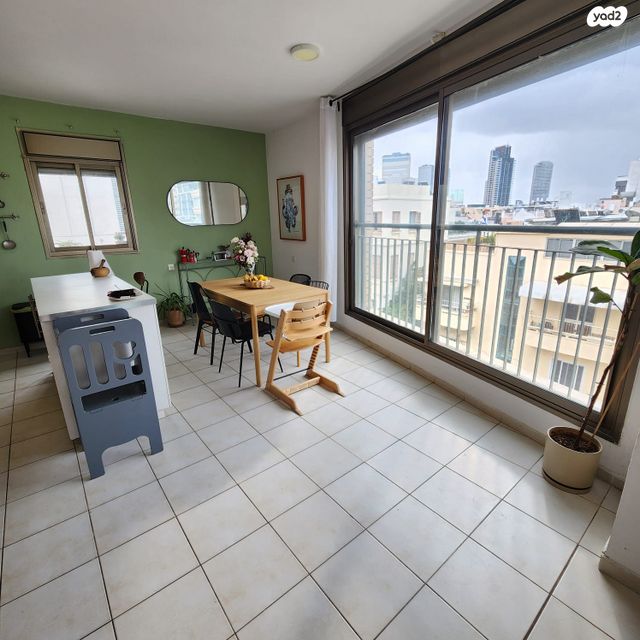 דירה, הרב קוק 21, כרם התימנים, תל אביב יפו