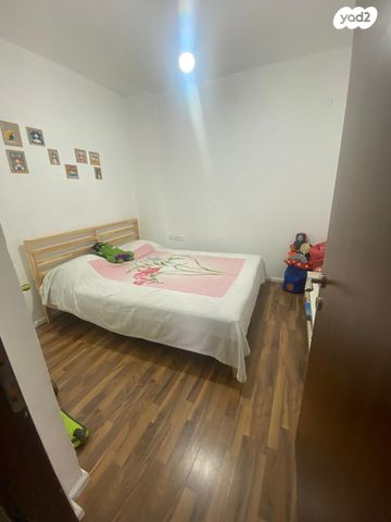 דירה, קרן היסוד, רעננה