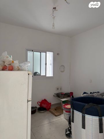 דירה, השיקמה, בת ים