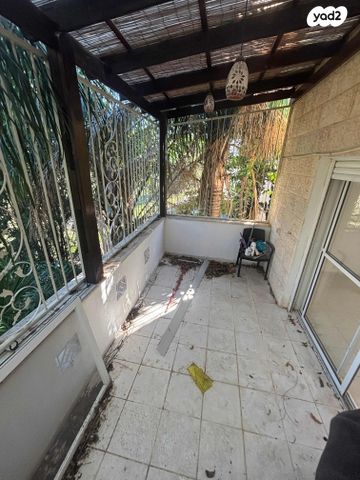 דירה, ניצן, מורד ההר, שלומי