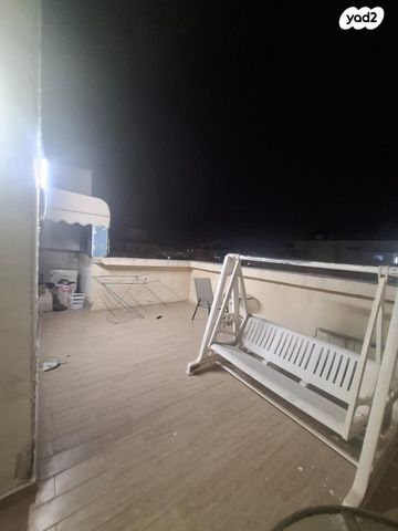 דופלקס, אהרון בוגנים, נאות שמיר, רמלה