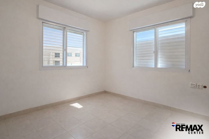 דירה, כ"ט בנובמבר, דרום מזרח, בת ים