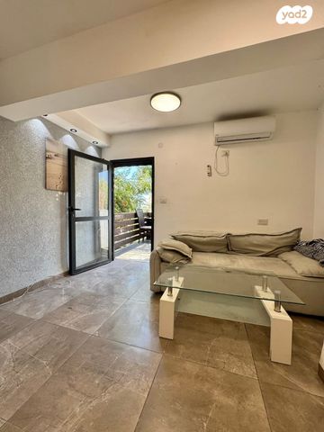 דירת גן, בר כוכבא, גבעת הרקפות, גבעת תל חי, קרית אתא