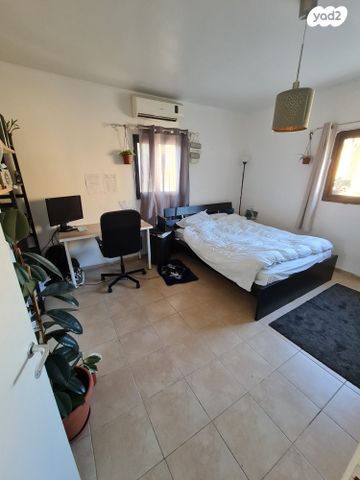 דירה, חיים נחמן ביאליק 108, שכונה א', באר שבע