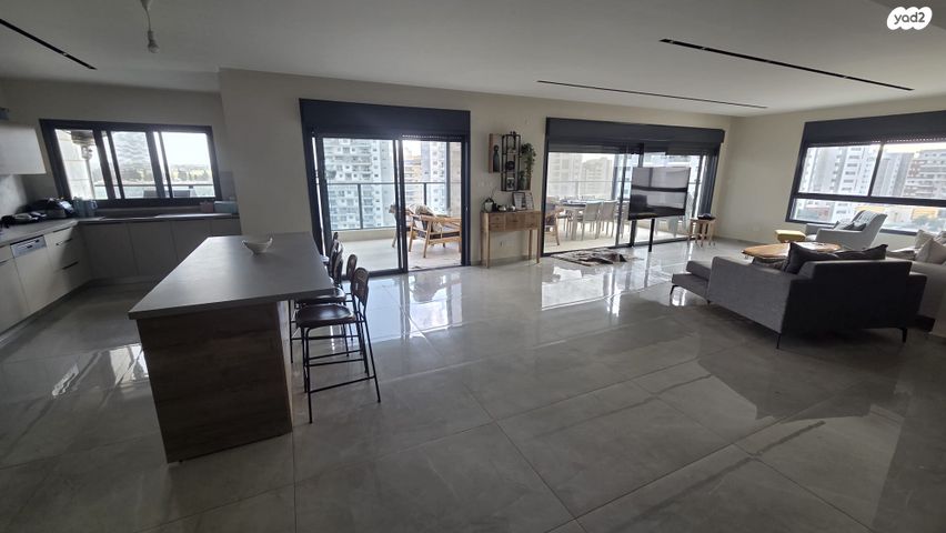 פרופ' דניאל כהנמן 