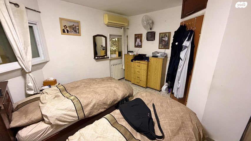 דירה, קהילות שו"ם, רמות, ירושלים