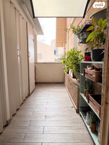 דירה, גני אילן, קרית אונו