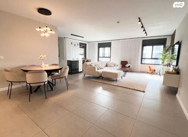 בית בפארק ,פרדס בחסכון