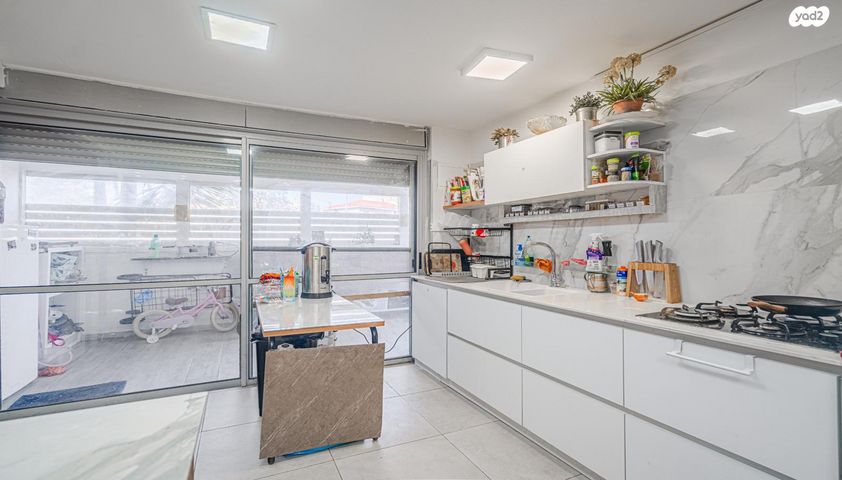 דירת גן, אשקלון