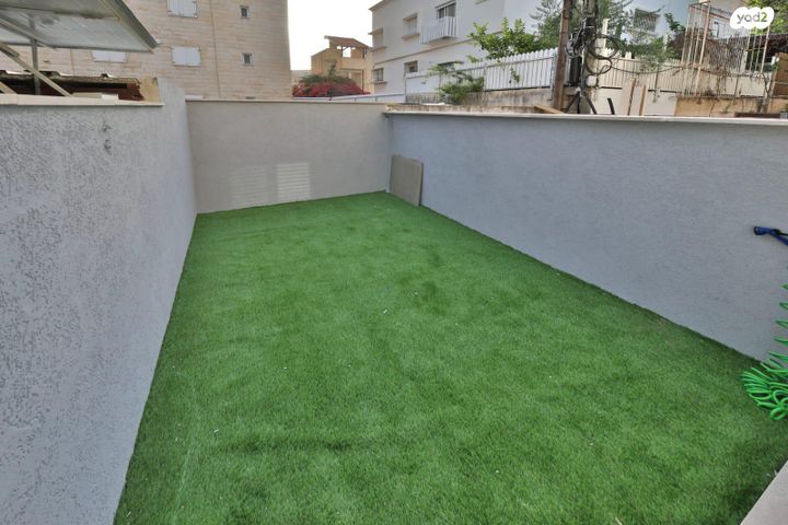 דירה, אירוס, מוצקין הותיקה, קרית מוצקין