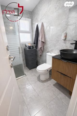 דירה, קדושי בלזן, רובע א', אשדוד