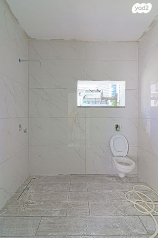 גג/ פנטהאוז, עצמון, נווה צדק, תל אביב יפו