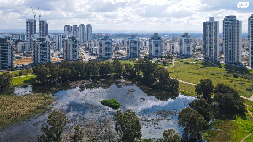 דירה, דווייט דייוויד איזנהאואר 3, נתניה