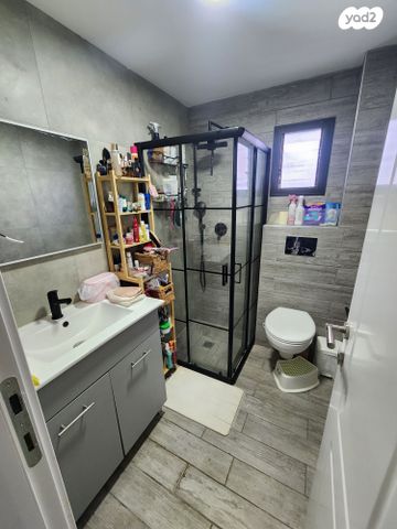 דירה, גבעת הרקפות, גבעת תל חי, קרית אתא