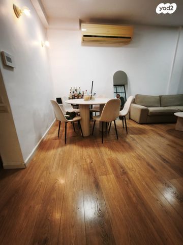 דירה, מניה שוחט, רמז, מערב ותיק, ראשון לציון