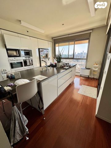 דירה, תל אביב יפו