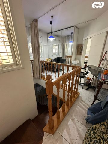 דירת גן, הרטגלס, רמת אביב, תל אביב יפו