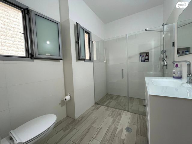 דירה, הראשונים, קרית חיים מזרחית, חיפה