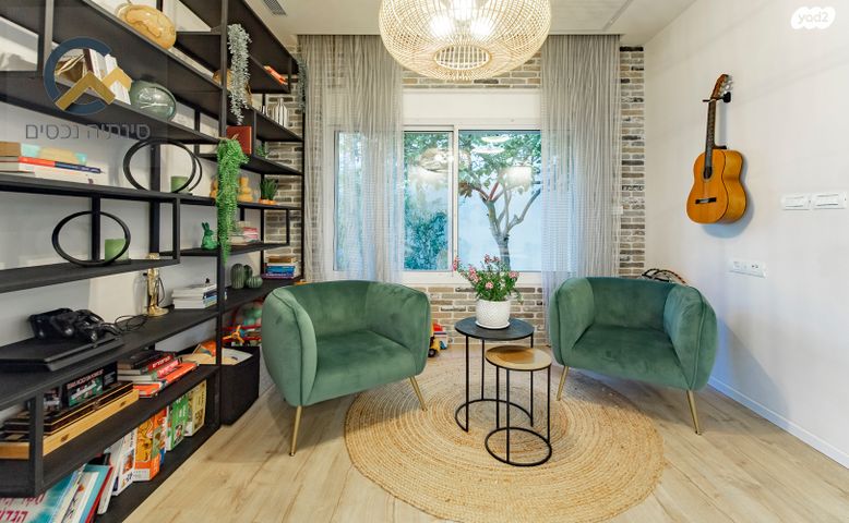 בית פרטי/ קוטג', מתחם 19 - 20 (מתחם הפרחים), הוד השרון