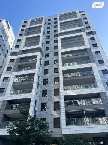 דירה, רועי קליין 10, קרית קריניצי, רמת גן