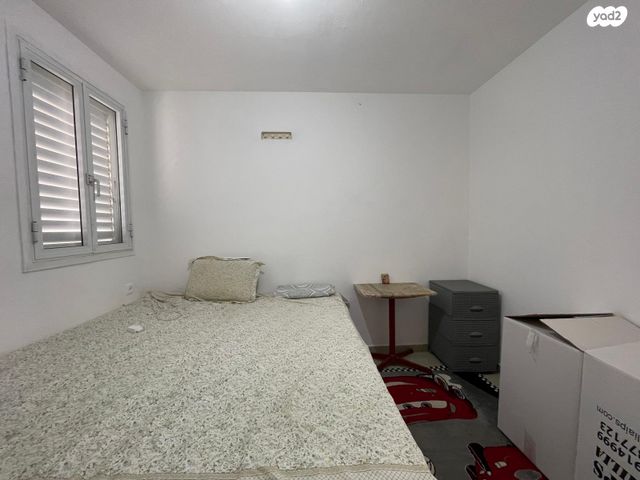 דירה, מעפילי אגוז, נווה חן, תל אביב יפו