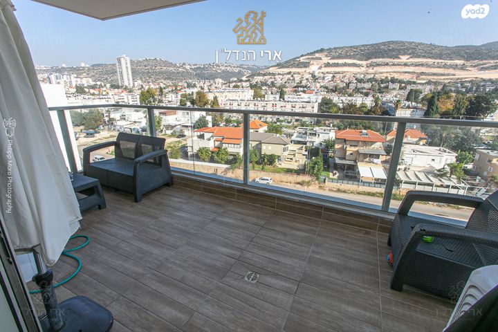 דירה, טירת כרמל