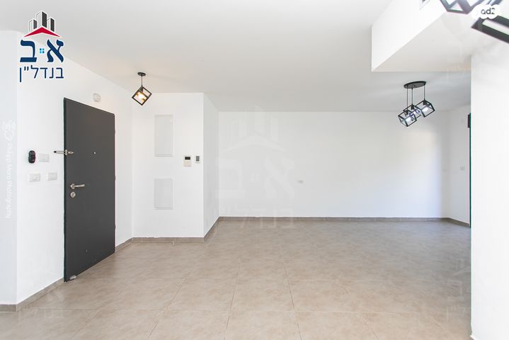 דירה, מייק בראנט, קרית אליעזר, חיפה