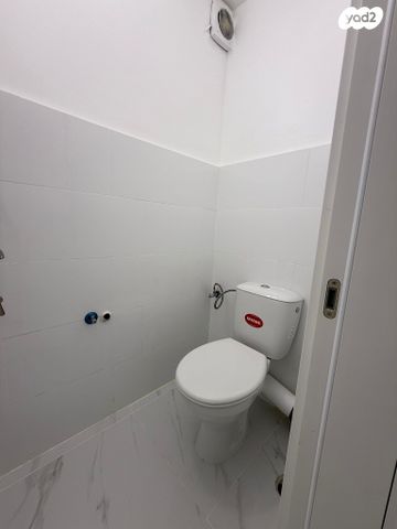 דירה, המצביאים 8, נאות יצחק, לוד