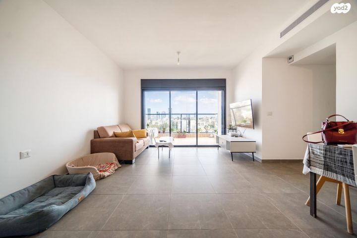 דירה, מרום נווה, רמת יצחק, רמת גן