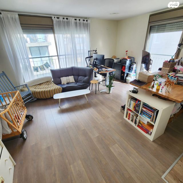 דירה, הרב קוק 21, כרם התימנים, תל אביב יפו