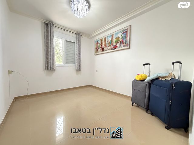 דו משפחתי, ניצנים 20, פנחס ספיר, מגדל העמק