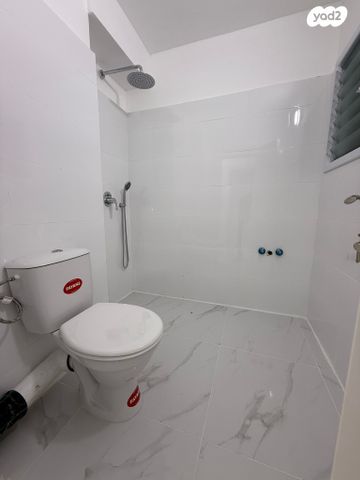 דירה, המצביאים 8, נאות יצחק, לוד