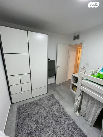 דירה, הררי, נווה יהושע, ערמונים, רמת גן