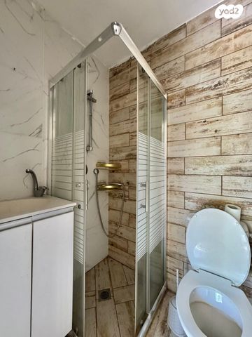 דירת גן, בר כוכבא, גבעת הרקפות, גבעת תל חי, קרית אתא