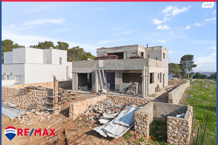 בית פרטי/ קוטג', נורית