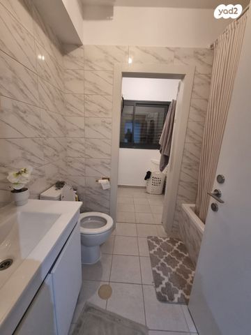 דירה, שדרות עמק יזרעאל 125, שקמים ואגמים, אשקלון