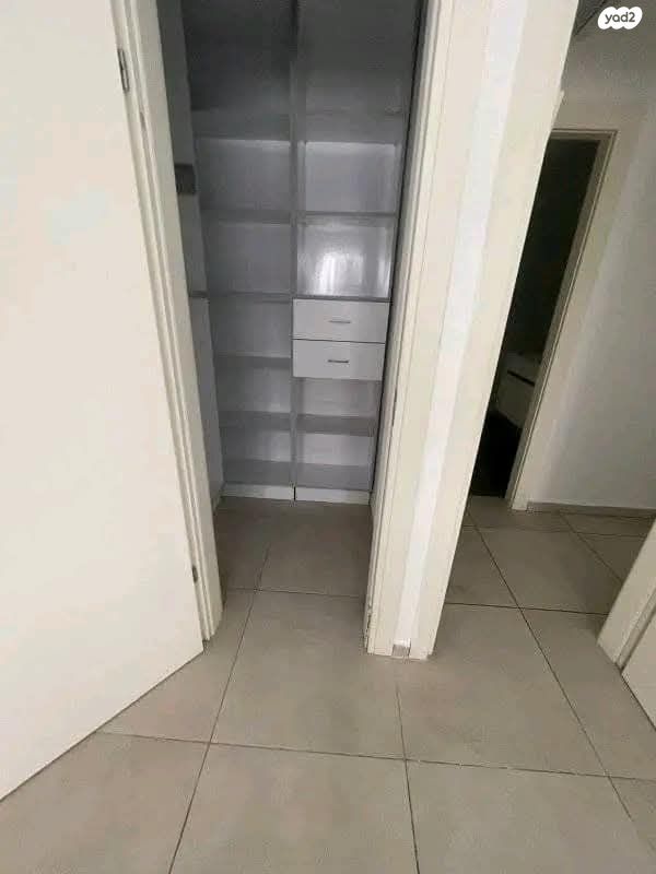 דירה, יהושע חנקין, אגרובנק, חולון