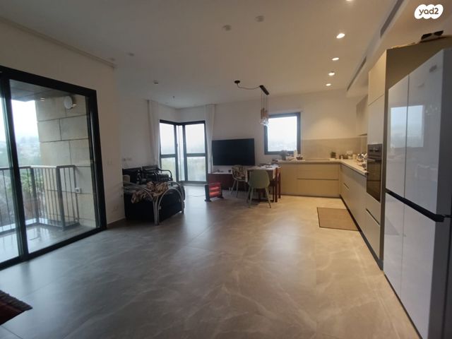 דירה, גולומב, קרית היובל, ירושלים