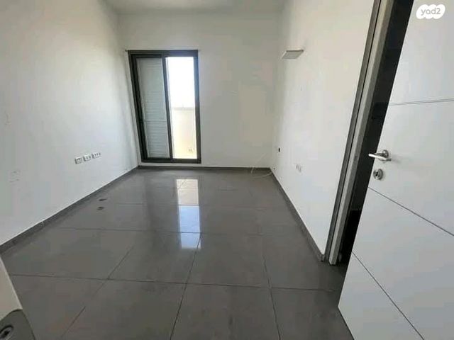 דירה, יהושע חנקין, אגרובנק, חולון