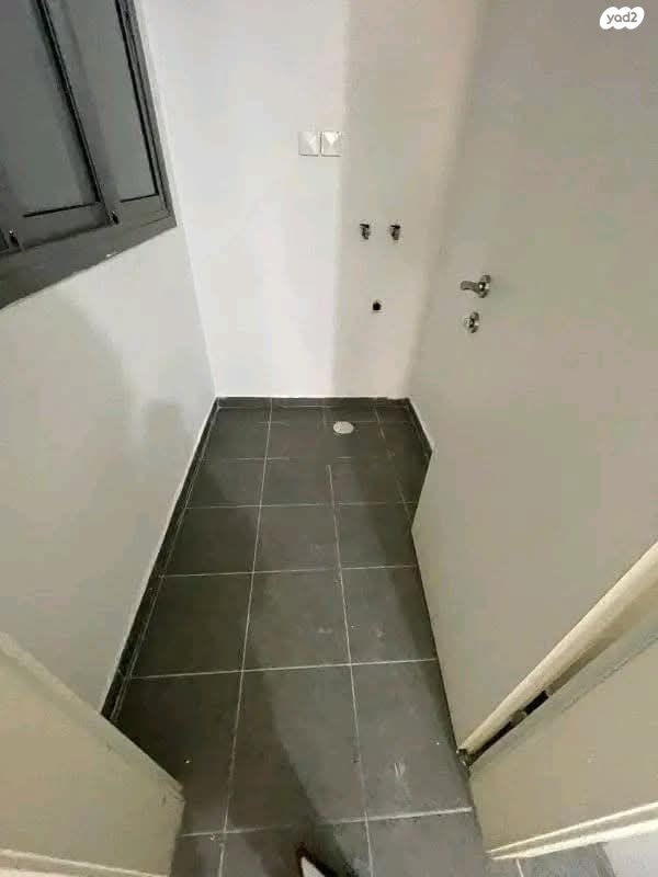 דירה, יהושע חנקין, אגרובנק, חולון