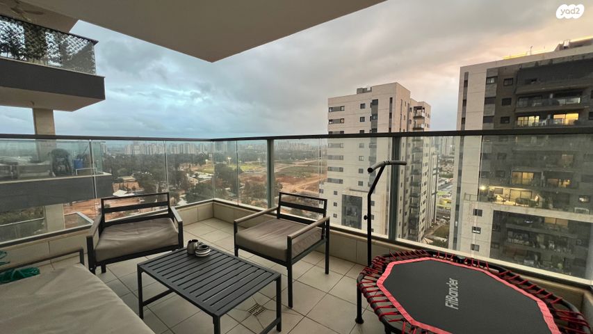 דירה, נרקיסים, ראשון לציון