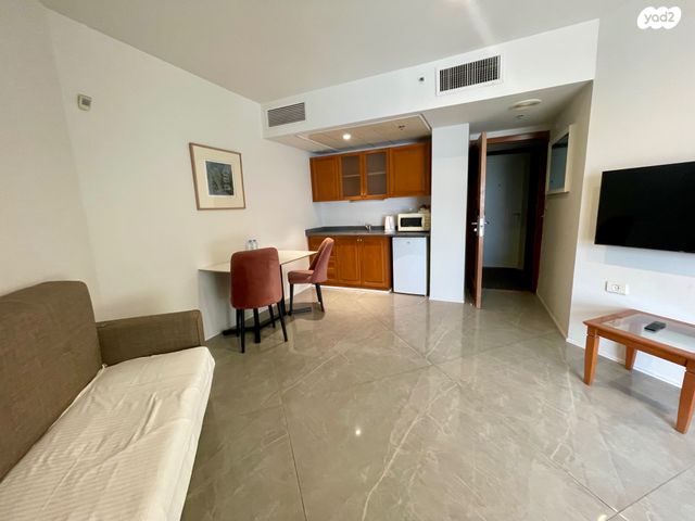 דרך בן גוריון 99