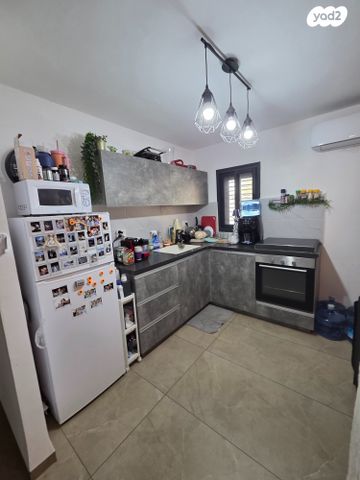 דירה, המכבים, קרית אתא