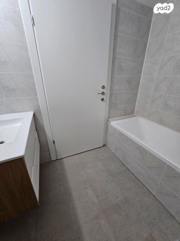 דירה, ירושלים, גבעת שמואל