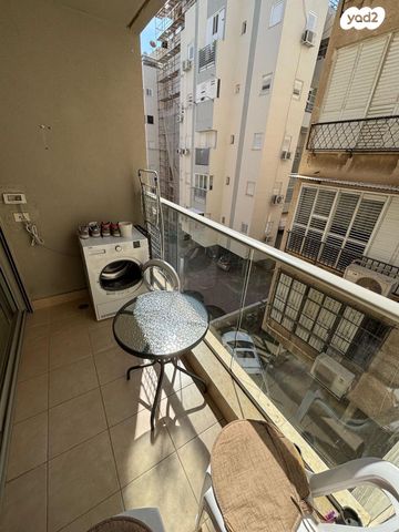 דירה, בר יהודה 16, דרום מערב ותיק, בת ים