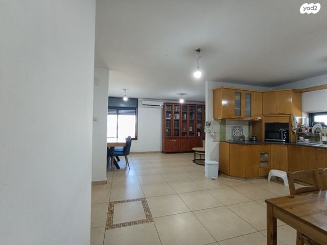 דירה, נחל אשכול 408, קרית ארבע, קרית ארבע