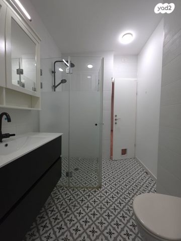 דירה, דרך בן גוריון, בת ים